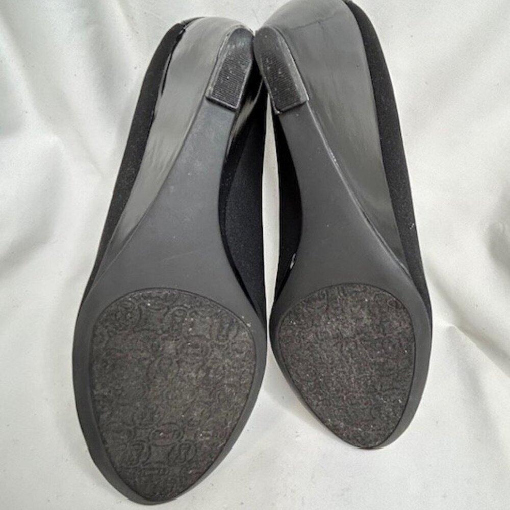 Etienne Aigner Black stretch Fabric Patent Wedge Heel Shoes - Picture 8 of 9